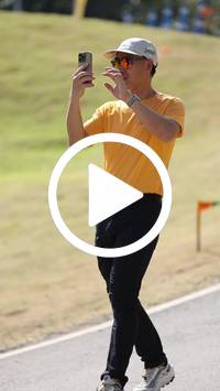 BIB:  <button type="button" onclick="openModal(27787165)" class="btn btn-primary btn-sm float-right" data-toggle="modal" data-target=".modal-high-quality">
                <i class="fa fa-download"></i> Download
                </button>